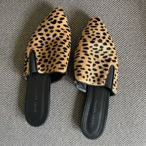 Jenni Kayne Calf Hair Cheetah Print Mules mule leopard slides flats pony 39 9